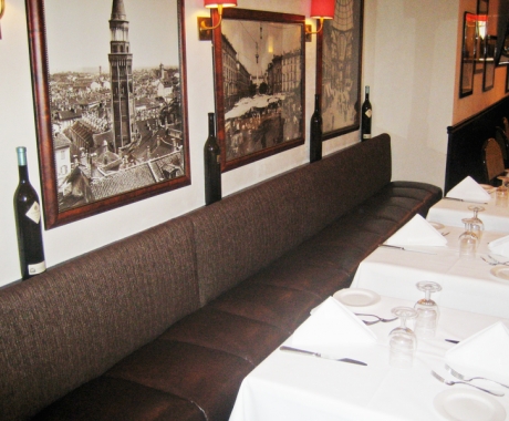 Paper Moon Restaurant (NY)